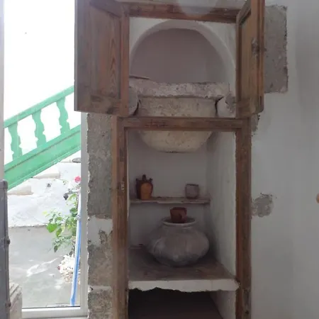 Lala's House * Ινχένιο